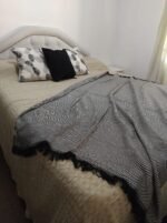 Manta Nativa Negra 1,10m x 1,80m